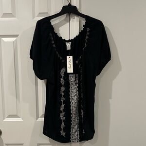 NWT Adobe Star Black Peasant Top With Embroidery